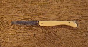 SG007 - Micarta Ivoire