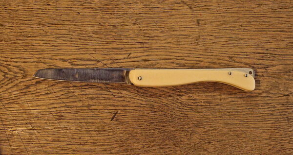 SG007 - Micarta Ivoire
